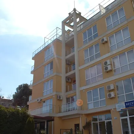 Flores Park 3* Słoneczny Brzeg