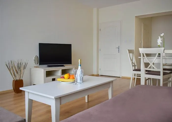 Flores Park Apart-hotel 3*