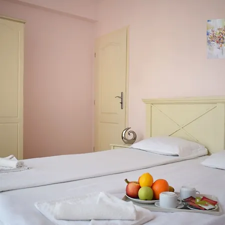 Flores Park 3* サニービーチ